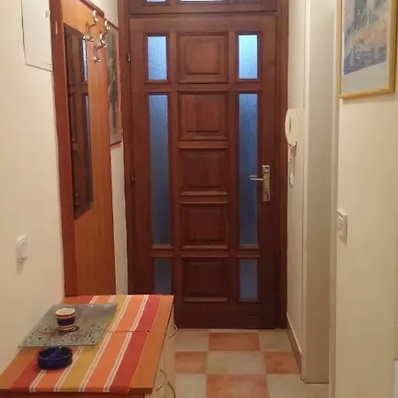 Studio Tomy * توراني